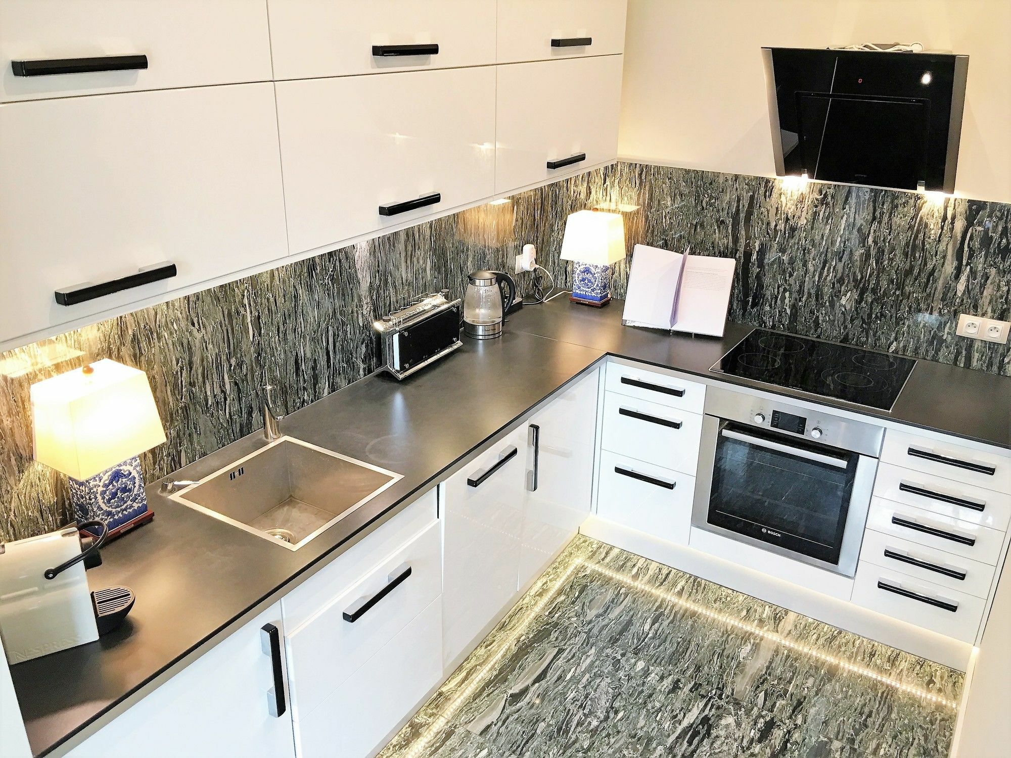 Mondrian Luxury Suites & Apartments Krakow Old Town Zewnętrze zdjęcie